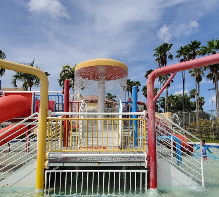 Cypress Water Park (Coral&nbspSprings,&nbspFL)